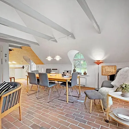 Дом отдыха 0209-romo-vrabyvej-34 *